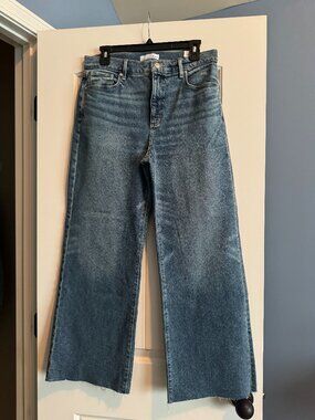 Loft, Petite Frayed High Rise Wide Leg Jeans, Size 29 Petite NWT